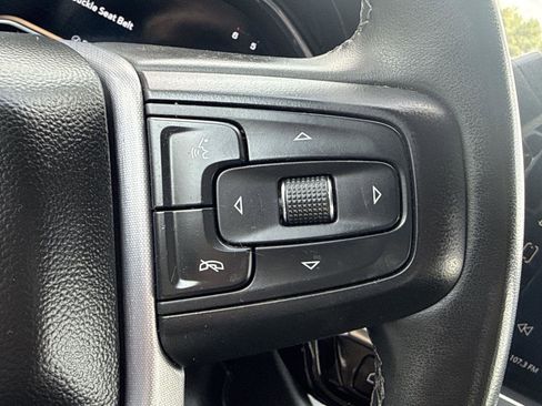 Used 2023 GMC Sierra 1500 Elevation AWD/4WD image 17
