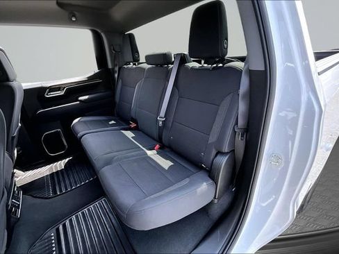 Used 2026 Chevrolet Silverado 1500 RST AWD/4WD image 23