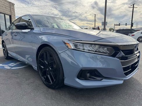 Used 2022 Honda Accord Sport image 3