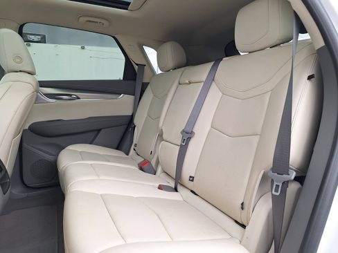 Certified 2023 Cadillac XT5 Premium Luxury FWD image 24