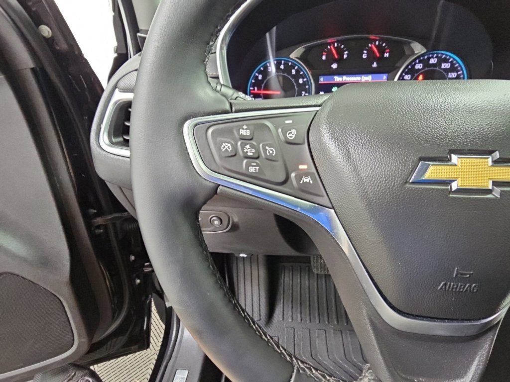 Certified 2024 Chevrolet Equinox Premier FWD image 26