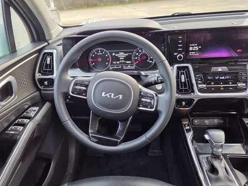 Used 2022 Kia Sorento SX image 21