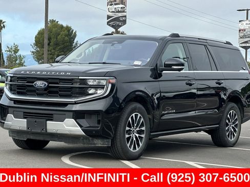 Used 2025 Ford Expedition Max Platinum AWD/4WD image 8