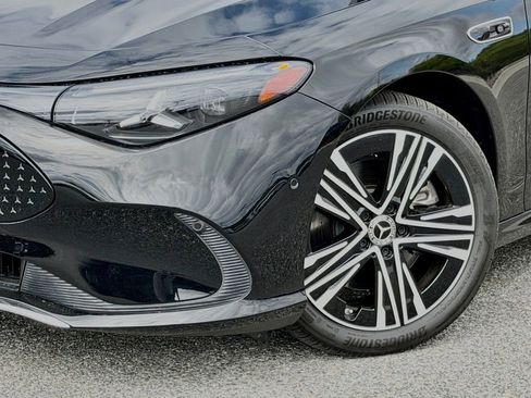 New 2026 Mercedes-Benz CLA 250+ image 4