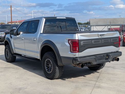 Used 2019 Ford F150 Raptor w/ Equipment Group 802A Luxury image 5