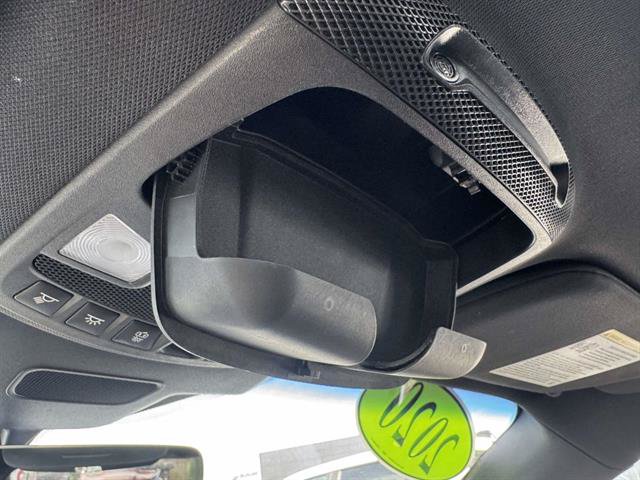 Used 2020 Lincoln Nautilus Reserve AWD/4WD image 16