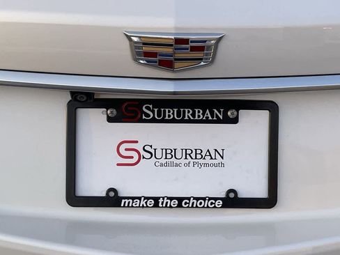 Certified 2024 Cadillac XT5 Premium Luxury w/ LPO, Floor Liner Package image 43