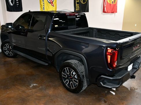 Used 2025 GMC Sierra 1500 AT4 w/ AT4 Premium Package image 80