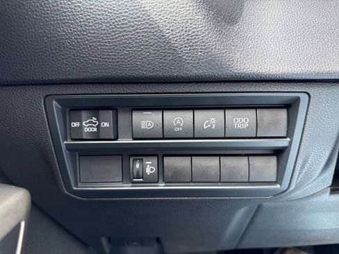 Used 2025 Toyota Tundra SR5 AWD/4WD image 24