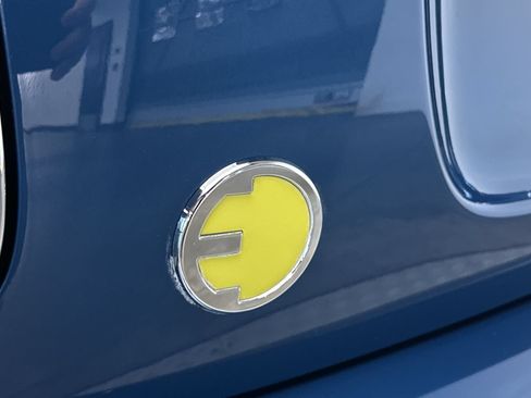 Used 2024 MINI Cooper SE FWD image 25