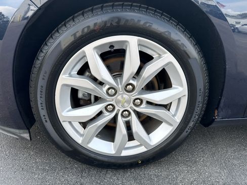 Used 2016 Chevrolet Impala LT w/ Convenience Package FWD image 9