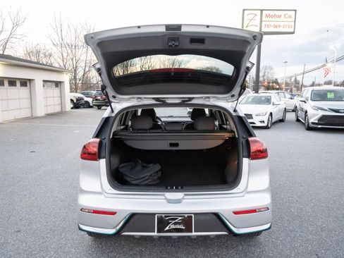 Used 2019 Kia Niro LX image 18