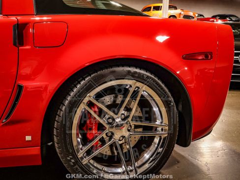 Used 2007 Chevrolet Corvette Z06 w/ Preferred Equipment Group RWD image 39
