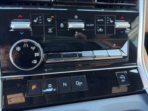 New 2026 Nissan Armada SL image 16