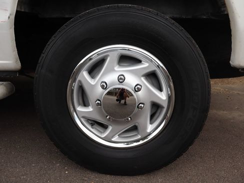 Used 2014 Ford E-250 and Econoline 250 w/ Power Group RWD image 36
