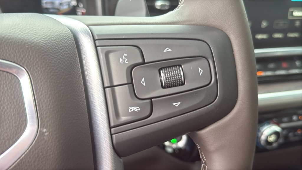 Used 2026 GMC Sierra 1500 SLT w/ SLT Premium Plus Package AWD/4WD image 15