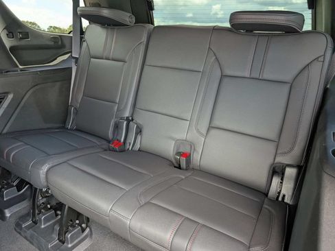 Used 2023 Chevrolet Tahoe RST w/ Luxury Package RWD image 18