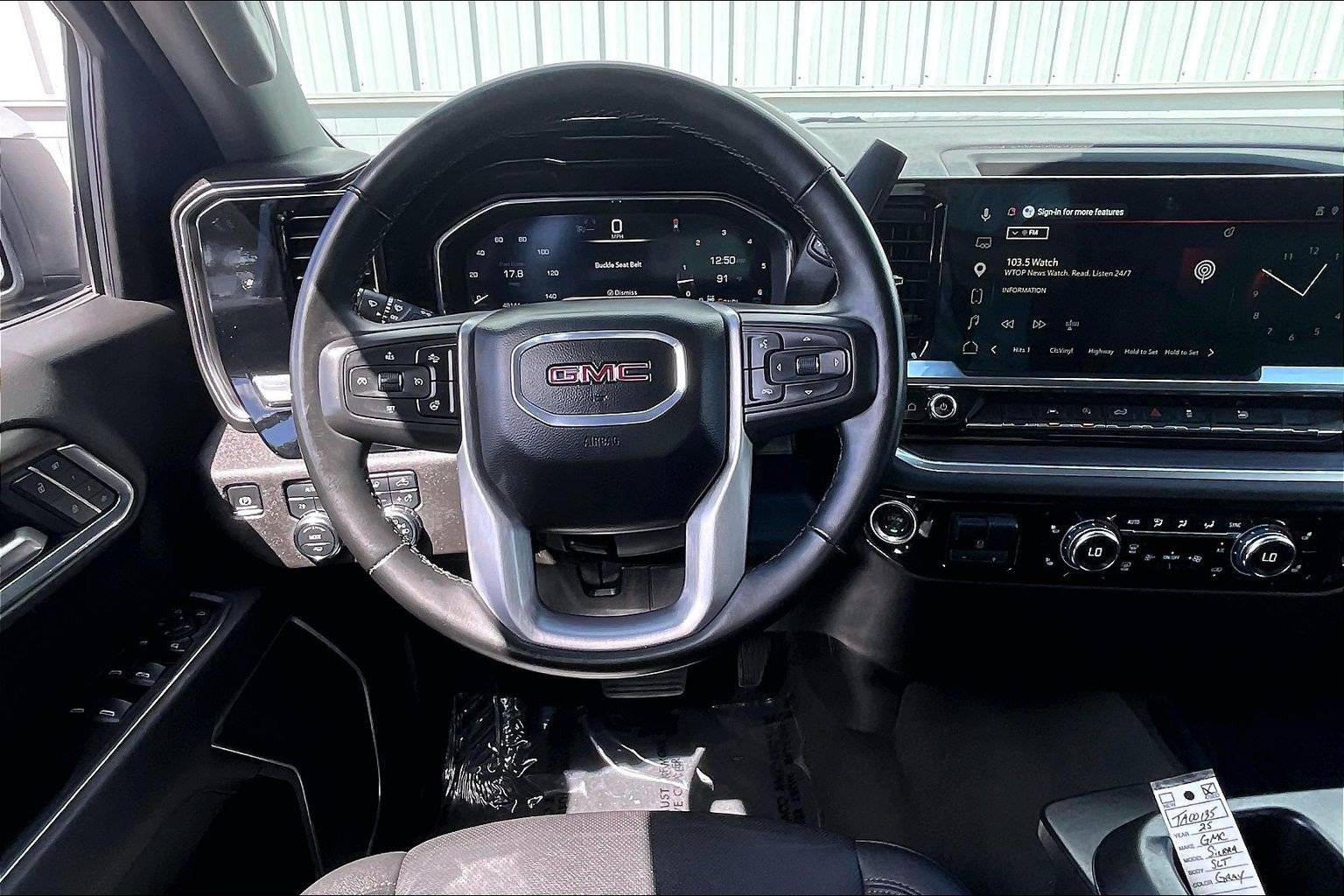 Used 2025 GMC Sierra 1500 SLT AWD/4WD image 6