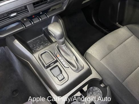 Used 2023 Chevrolet Colorado W/T RWD image 19