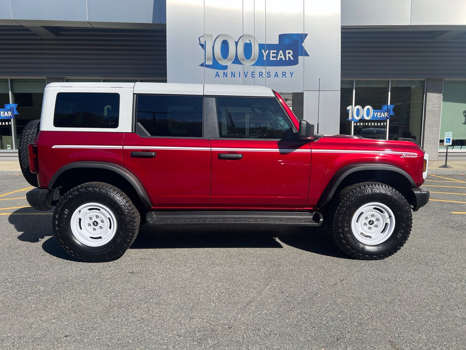 New 2026 Ford Bronco Heritage Edition AWD/4WD image 6