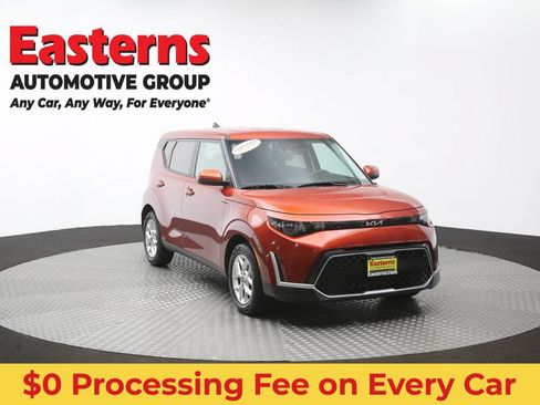 Used 2024 Kia Soul LX w/ Option Group 015 FWD image 50