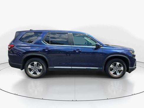 Used 2024 Honda Pilot EX-L image 2