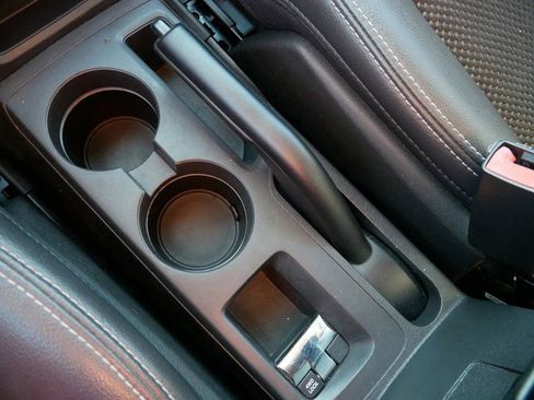 Used 2015 Jeep Compass Latitude image 24