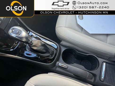 Certified 2017 Buick Encore Essence image 18