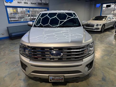 Used 2018 Ford Expedition XLT AWD/4WD image 6