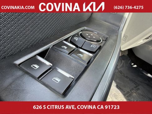 Used 2022 Ford F150 XLT w/ Trailer Tow Package image 10