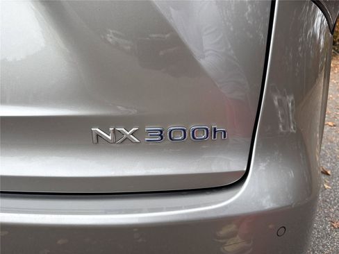 Used 2020 Lexus NX 300h AWD w/ Premium Package image 7