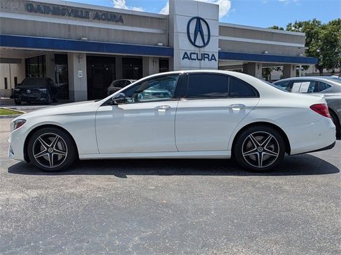 Used 2018 Mercedes-Benz E 400 4MATIC Sedan image 7