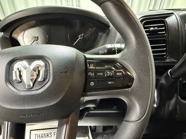 Used 2025 RAM ProMaster 2500 w/ Convenience Group FWD image 13