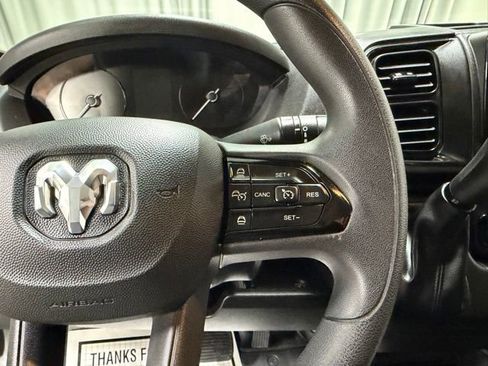 Used 2025 RAM ProMaster 2500 w/ Convenience Group FWD image 13