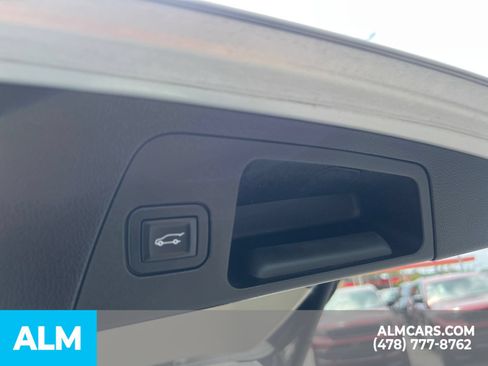Used 2019 Buick Envision Premium w/ Driver Confidence Package AWD/4WD image 24