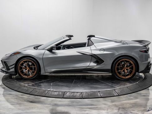 Used 2022 Chevrolet Corvette Stingray 2LT Z51 Performance & w/ Z51 Performance Package image 8