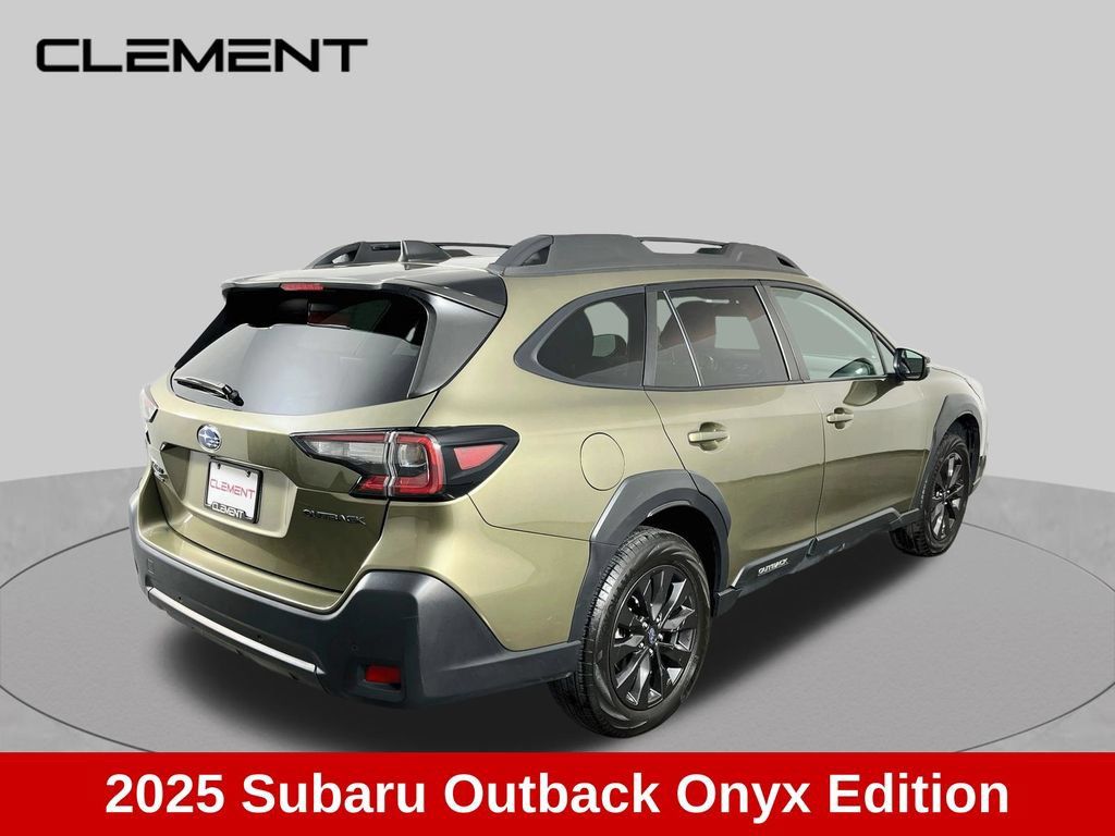 Used 2025 Subaru Outback Onyx Edition AWD/4WD image 5