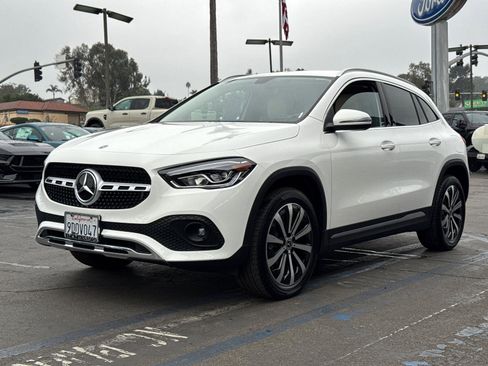 Used 2023 Mercedes-Benz GLA 250 4MATIC image 4