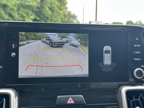 Certified 2022 Kia Sorento S w/ Panoramic Sunroof Package FWD image 33