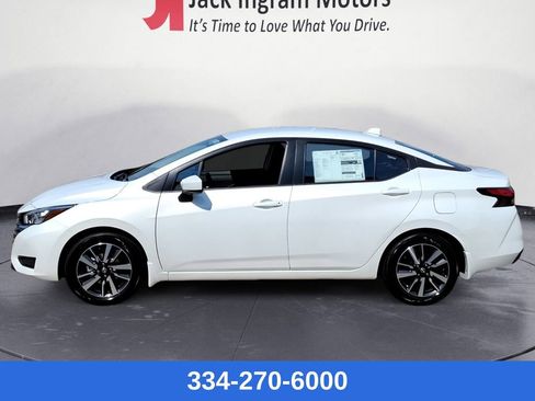 New 2025 Nissan Versa SV w/ Trunk Package image 2