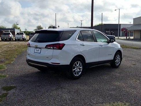 Certified 2024 Chevrolet Equinox LT AWD/4WD image 8