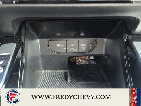 Used 2025 Kia Sorento SX Prestige AWD/4WD image 18