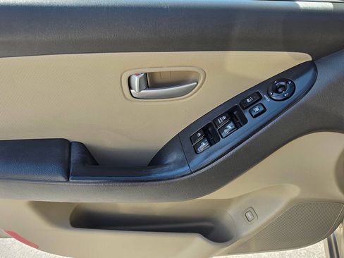 Used 2008 Hyundai Elantra GLS FWD image 18