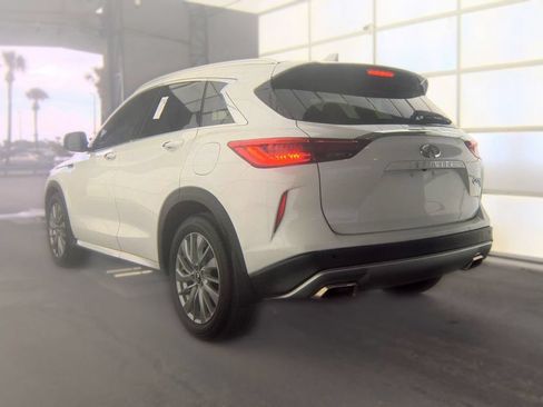 Certified 2023 INFINITI QX50 Luxe FWD image 2