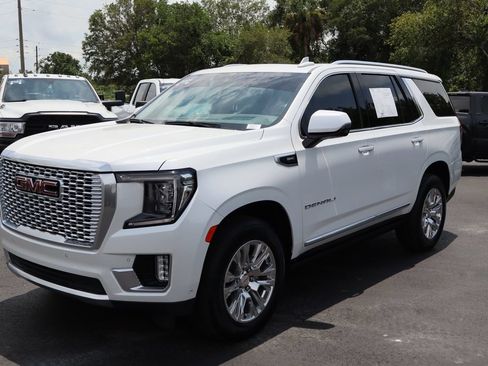 Certified 2024 GMC Yukon Denali w/ Advanced Technology Package AWD/4WD image 5