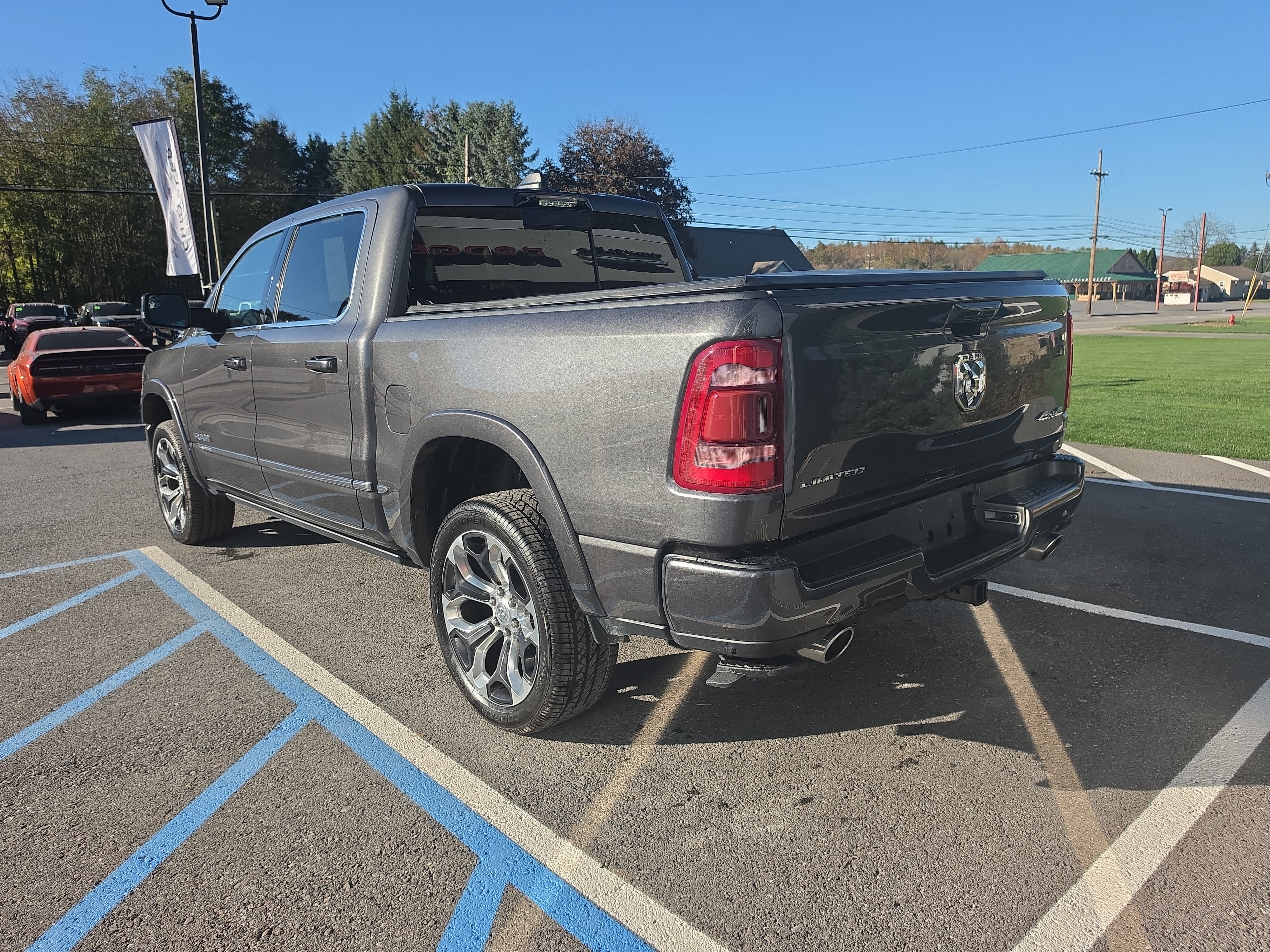 Used 2024 RAM 1500 Limited AWD/4WD image 6