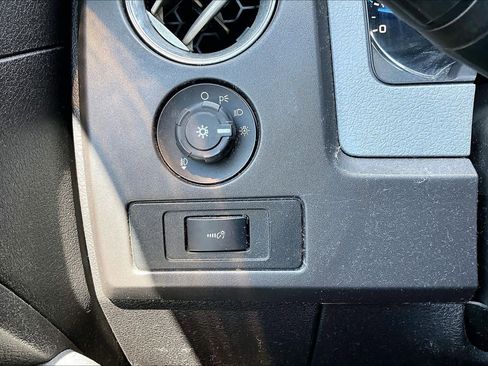 Used 2012 Ford F150 XL image 32