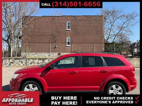 Used 2016 Dodge Journey SE w/ Flexible Seating Group image 2