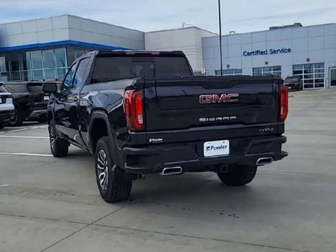 Used 2023 GMC Sierra 1500 AT4 w/ AT4 Preferred Package image 8