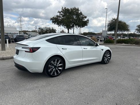 Used 2025 Tesla Model 3 Long Range image 11